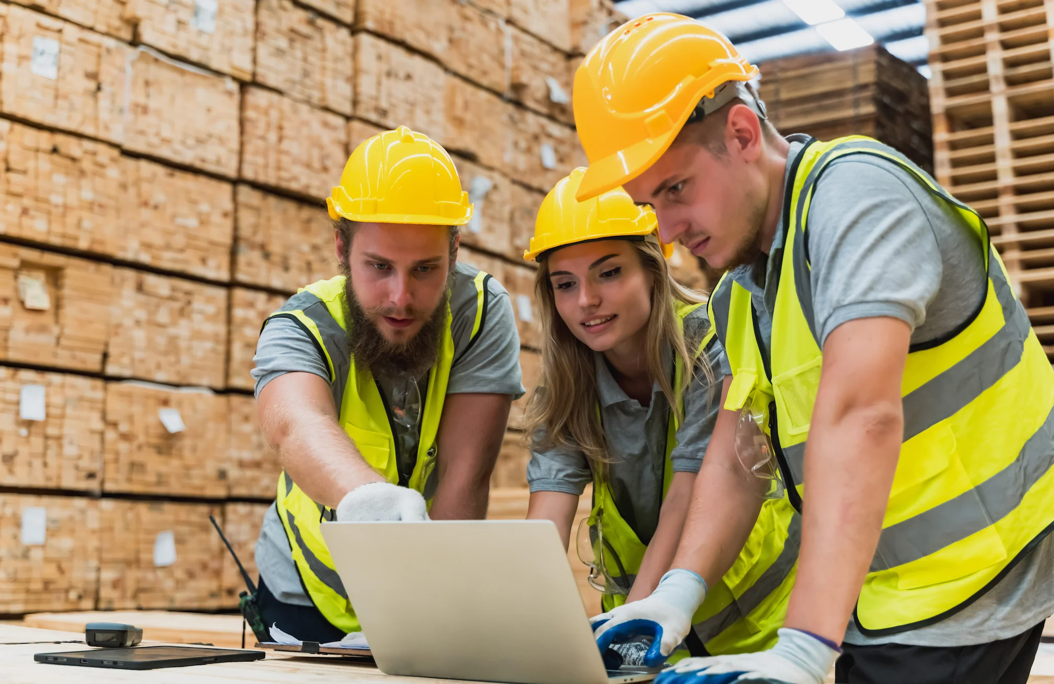 Equipo de trabajo en capacitación corporativa